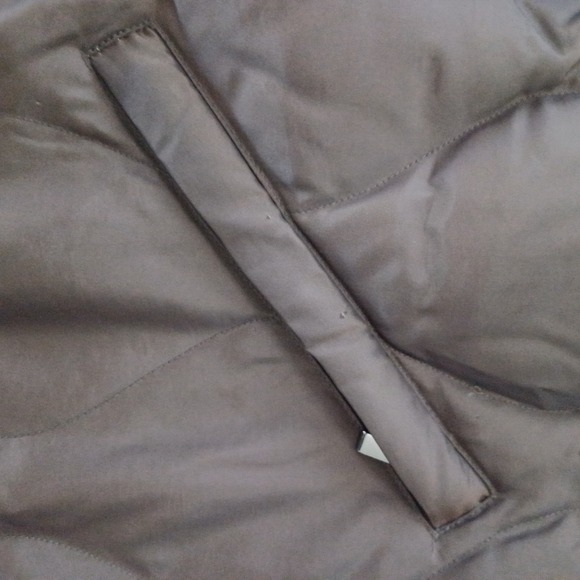 Donatella Women's Down Puffer Coat Size M Brown Bronze Full Zip Pockets Quilted - Picture 10 of 14